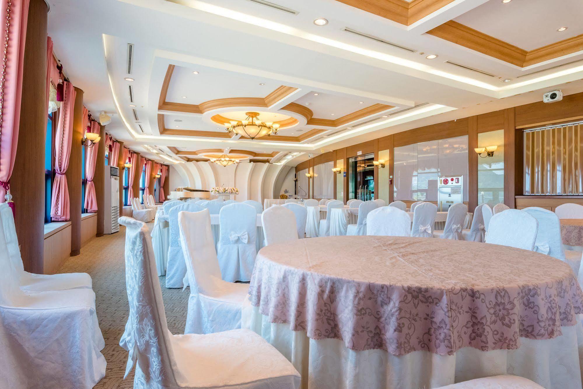 Hotel Homefourest Geoje Extérieur photo